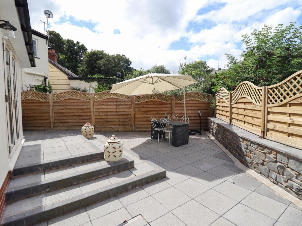 Tan Y Ddol Villa Welshpool Exteriör bild